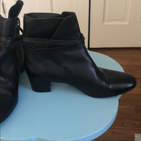 Zara Black Booties Size 39 (US size 8) - Picture 3 of 7